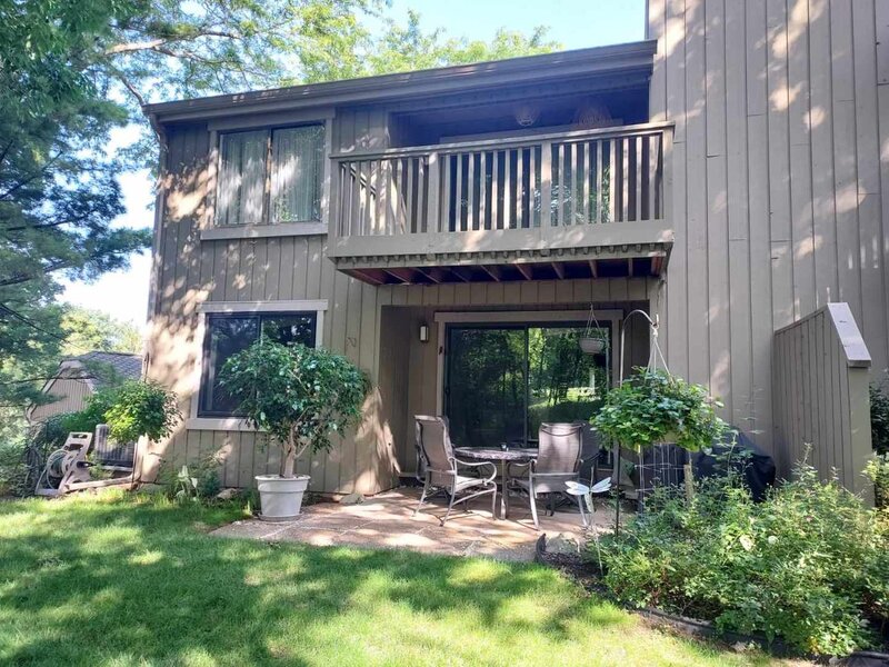 347 Hickory Lane Lake Barrington IL 60010