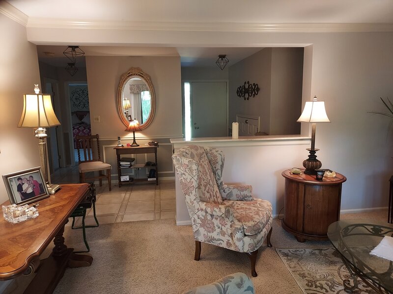 347 Hickory Lane Lake Barrington IL 60010