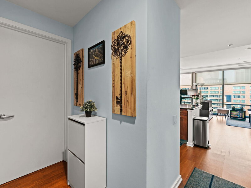 240 E Illinois Street Chicago IL 60611