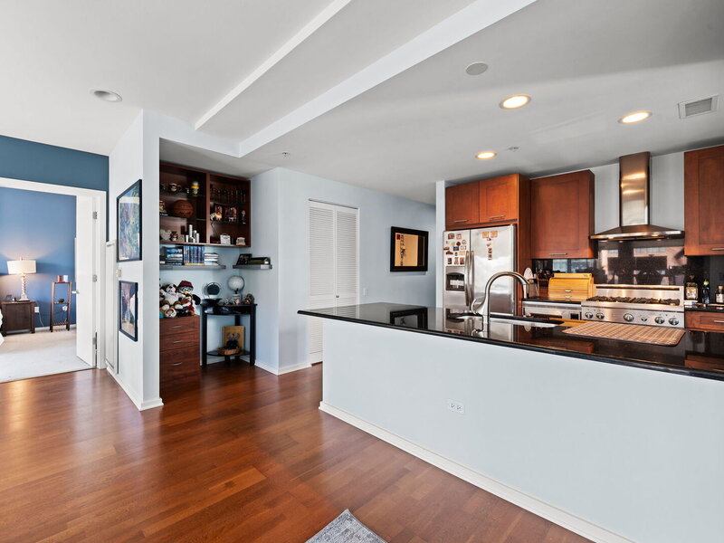 240 E Illinois Street Chicago IL 60611