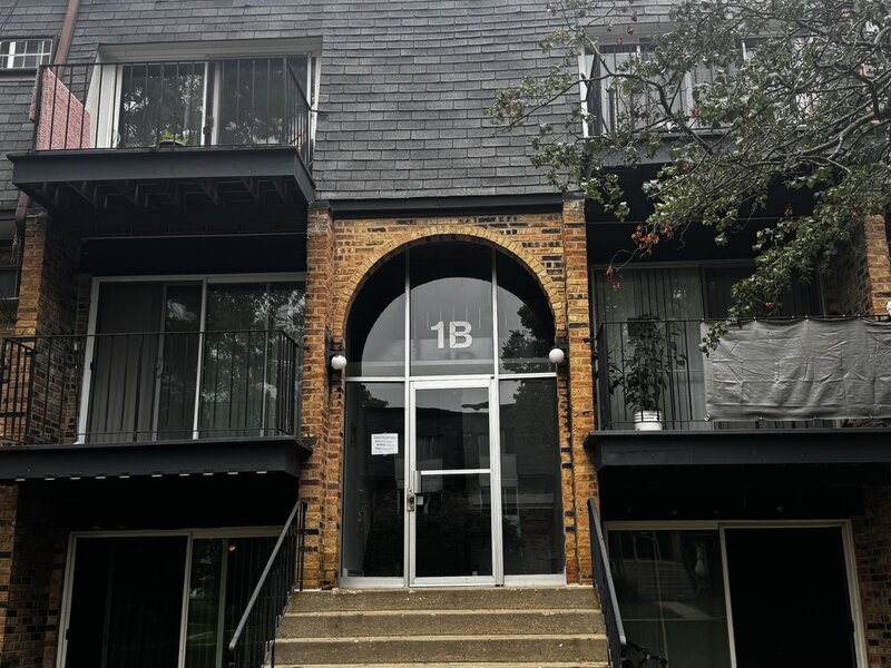 1 E Dundee Quarter Drive Palatine IL 60074