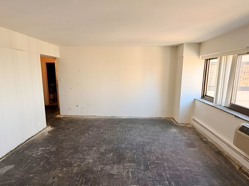 7337 S South Shore Drive Chicago IL 60649