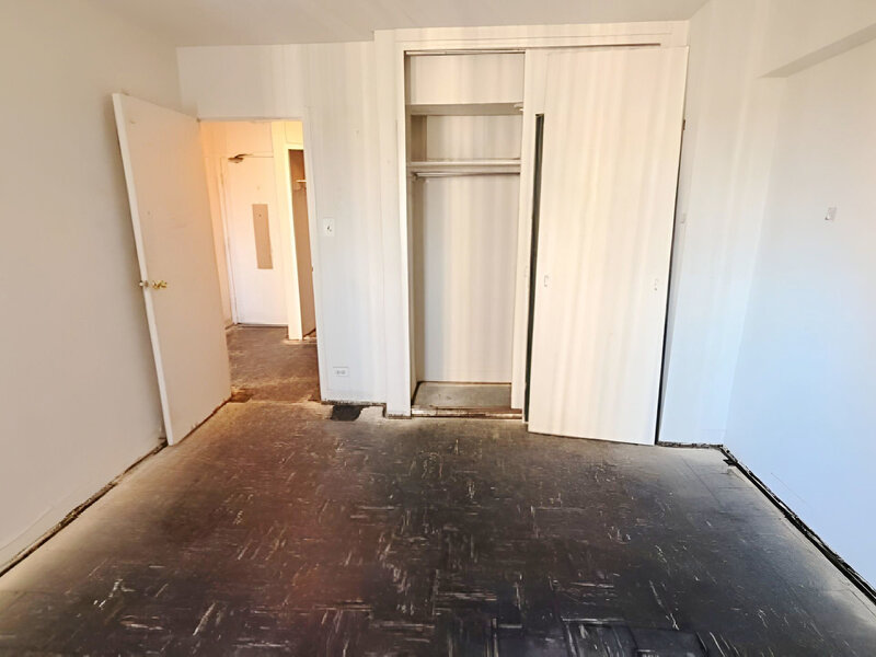 7337 S South Shore Drive Chicago IL 60649
