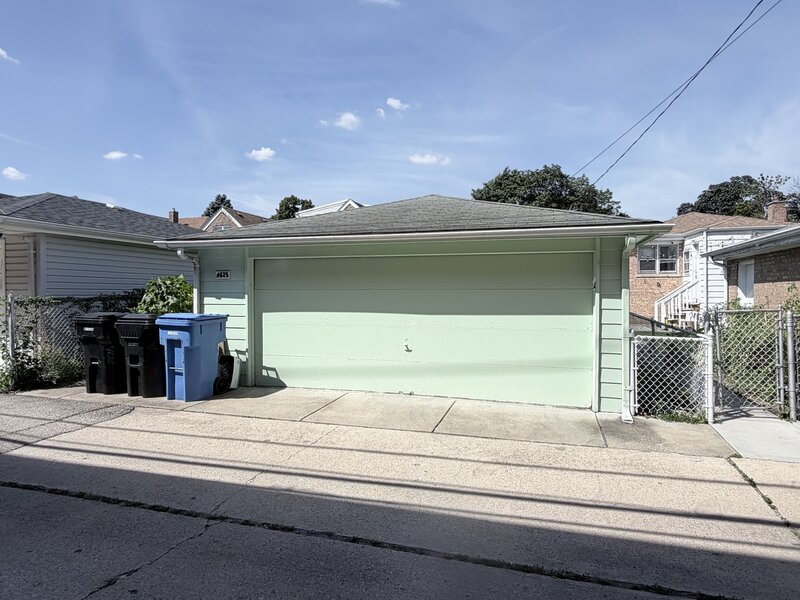 4625 S Komensky Avenue Chicago IL 60632