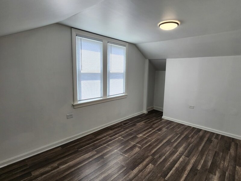 2659 N Mont Clare Avenue Chicago IL 60707