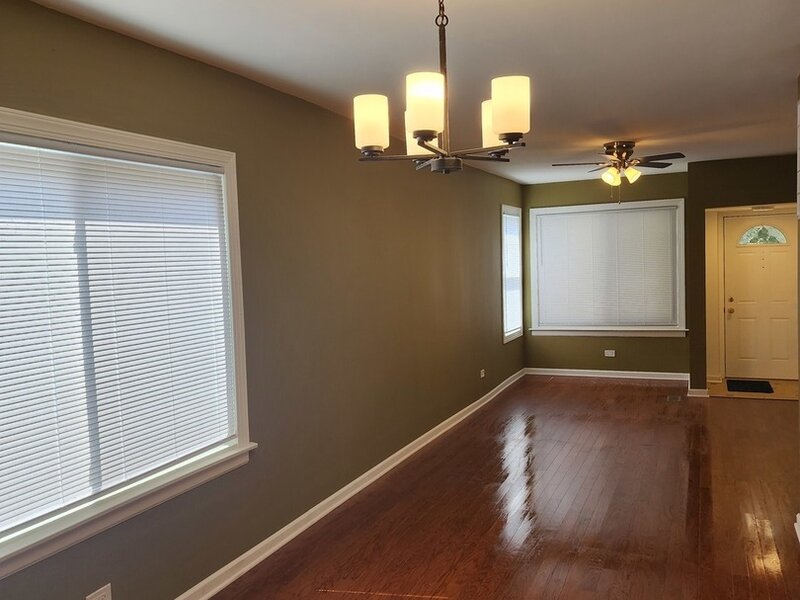 2659 N Mont Clare Avenue Chicago IL 60707