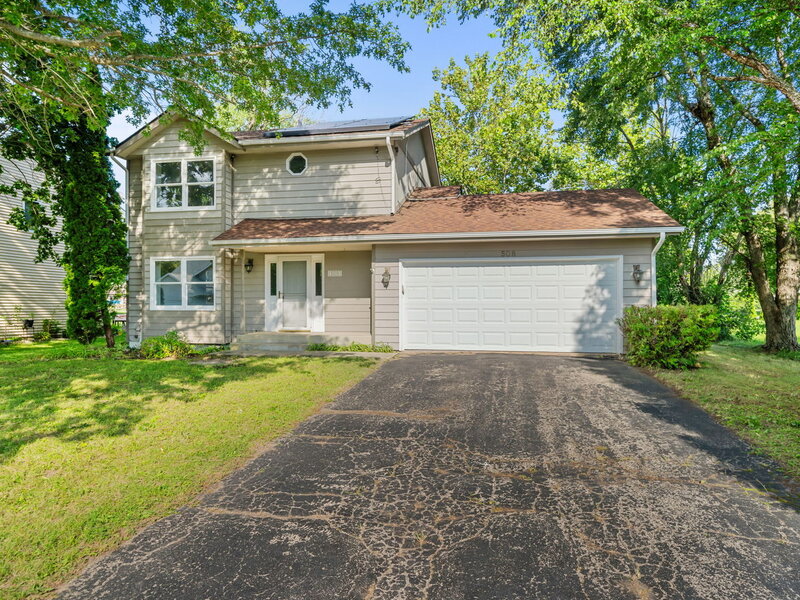 508 Pembroke Road Poplar Grove IL 61065
