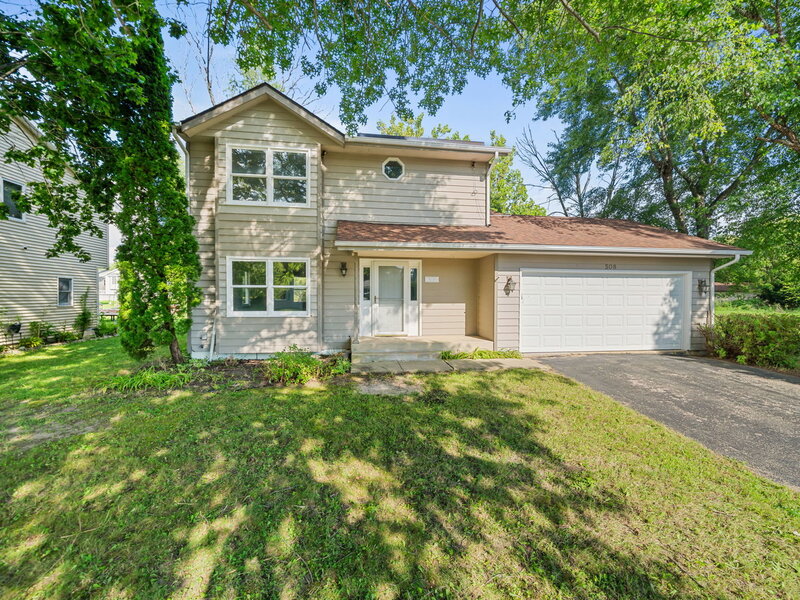 508 Pembroke Road Poplar Grove IL 61065