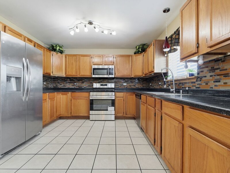 3014 30th Street Zion IL 60099