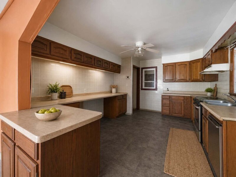 15641 Paulina Street Harvey IL 60426