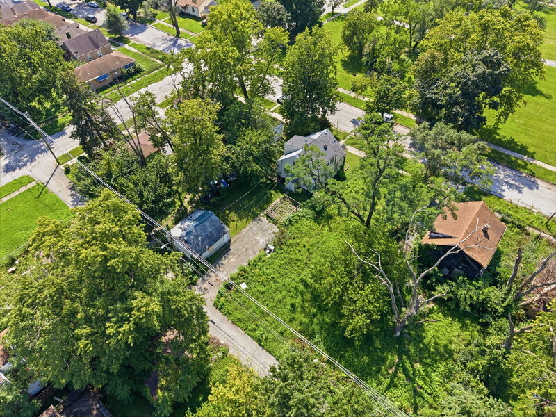 15641 Paulina Street Harvey IL 60426