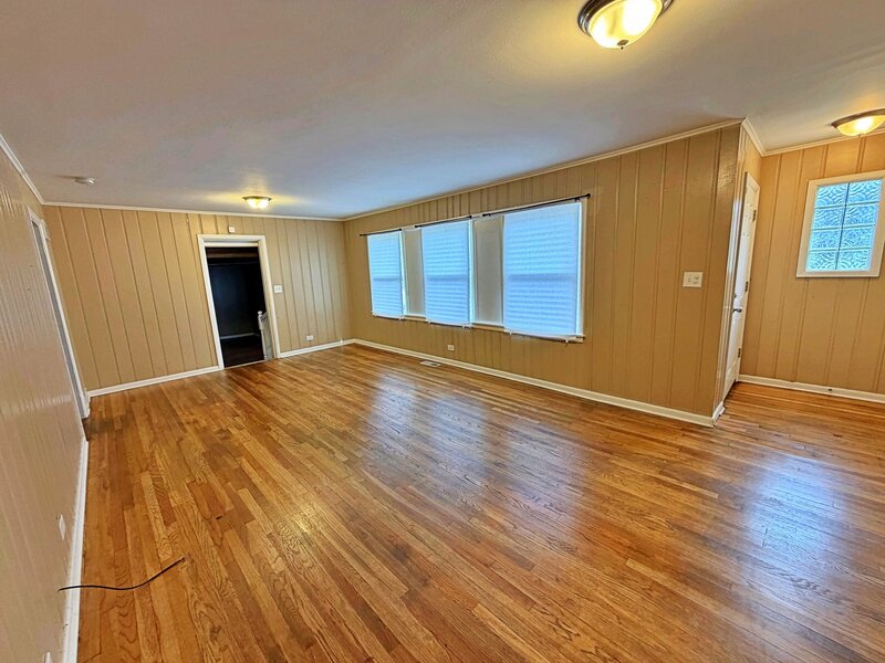 17123 Holmes Avenue Hazel Crest IL 60429