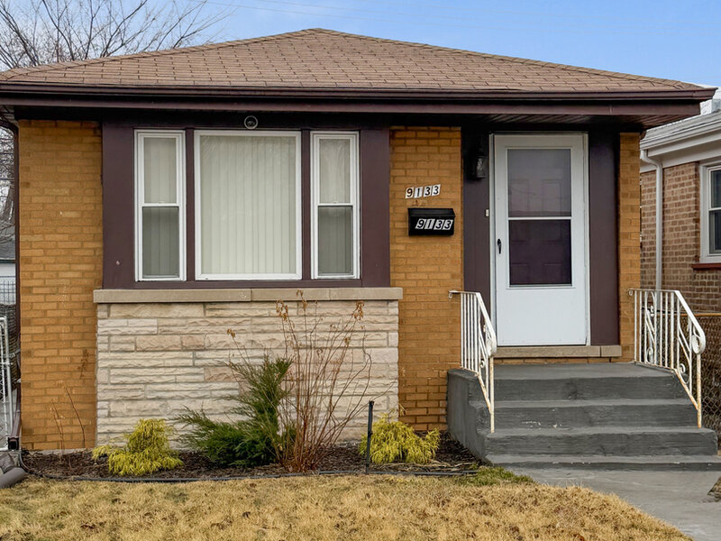 9133 S Halsted Street Chicago IL 60620