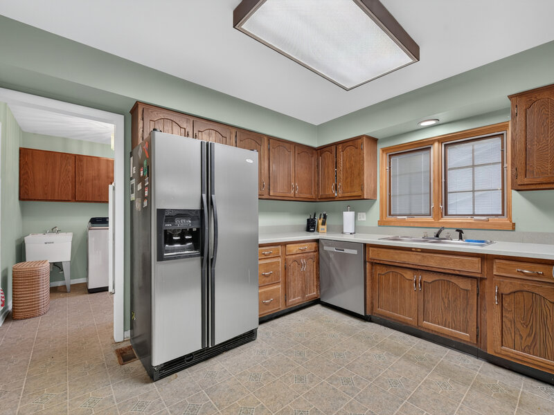 1109 Lancaster Avenue Elk Grove Village IL 60007
