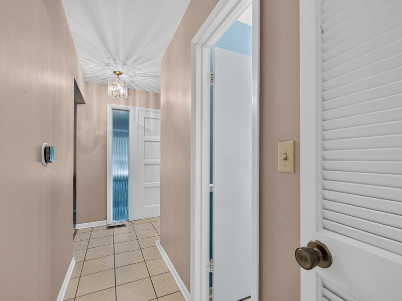 1109 Lancaster Avenue Elk Grove Village IL 60007
