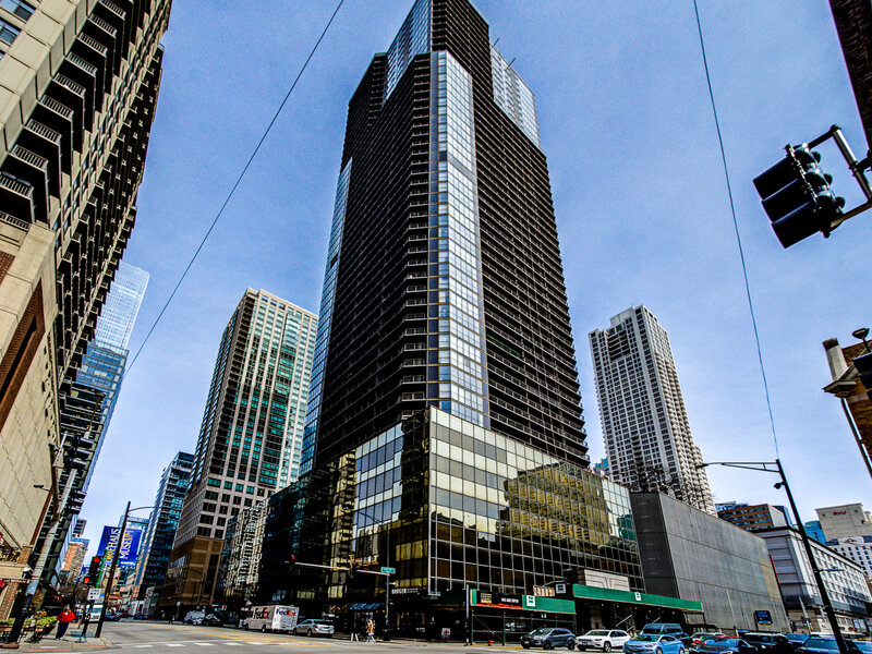 10 E Ontario Street Chicago IL 60611