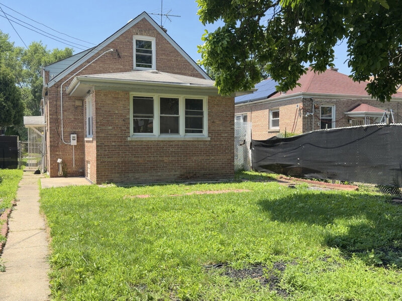 10939 S Normal Avenue Chicago IL 60628
