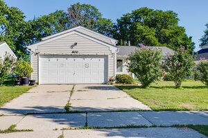 Photo of 600 Thompson Boulevard Buffalo Grove IL 60089