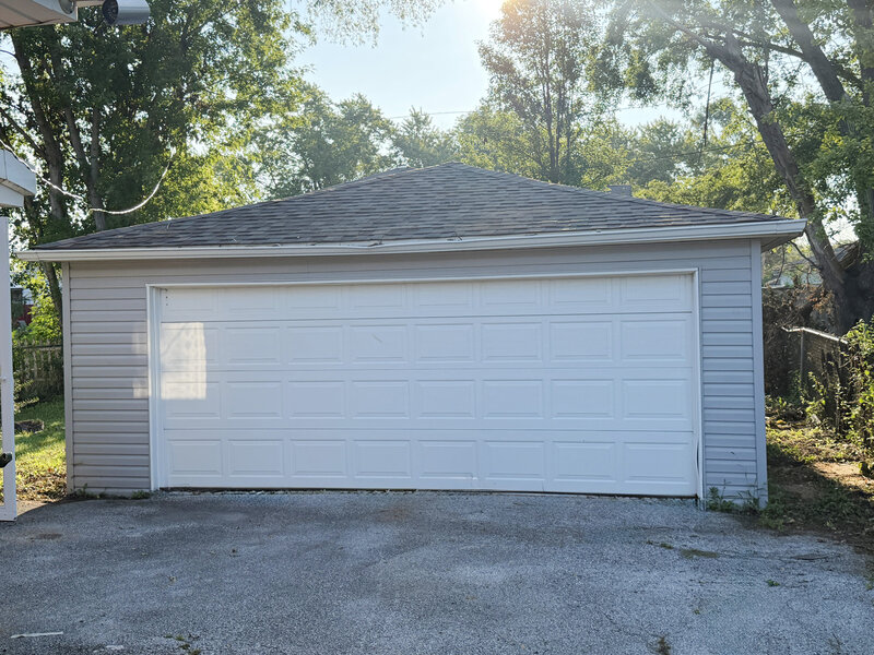 16247 Paulina Street Markham IL 60428