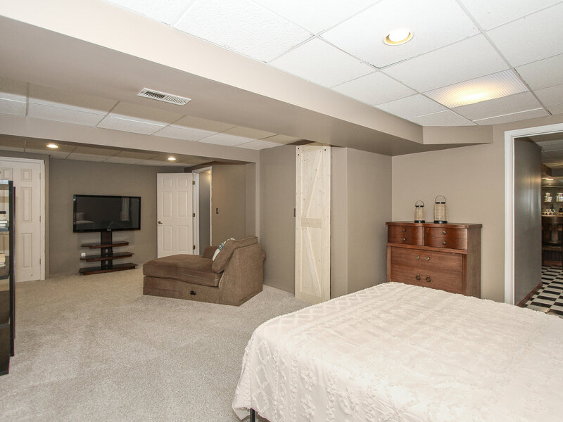 465 Spring Ridge Drive Crystal Lake IL 60012