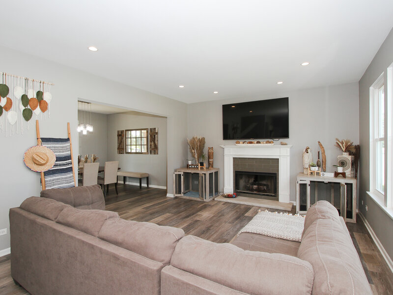 465 Spring Ridge Drive Crystal Lake IL 60012