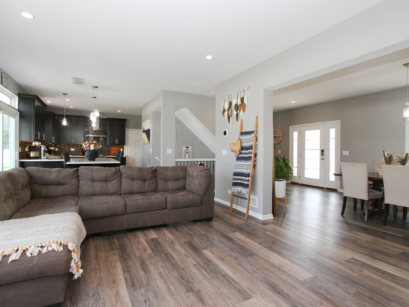 465 Spring Ridge Drive Crystal Lake IL 60012