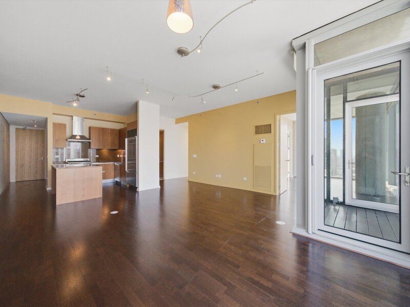 600 N Fairbanks Court Chicago IL 60611