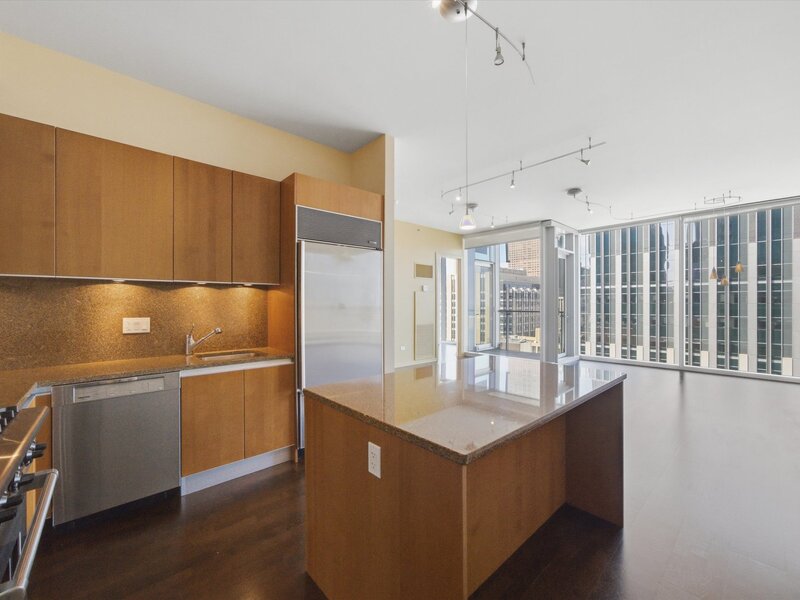 600 N Fairbanks Court Chicago IL 60611