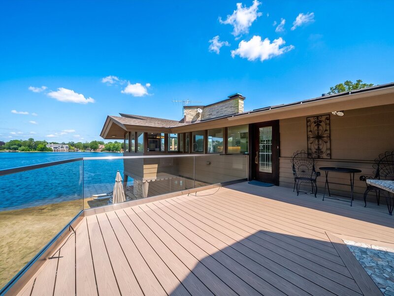 130 N Dee Road Park Ridge IL 60068