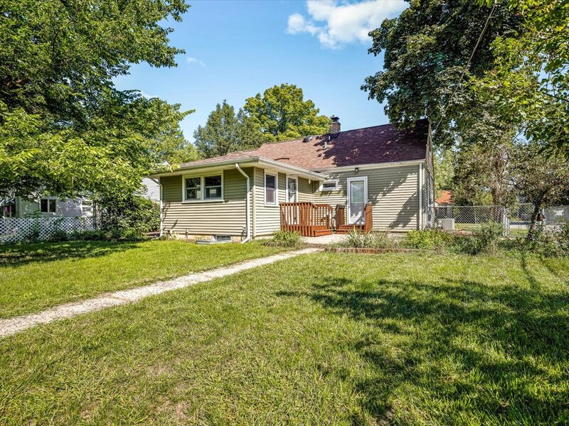 631 Sheridan Drive Loves Park IL 61111