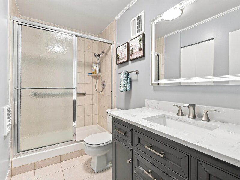 1415 E Central Road Arlington Heights IL 60005
