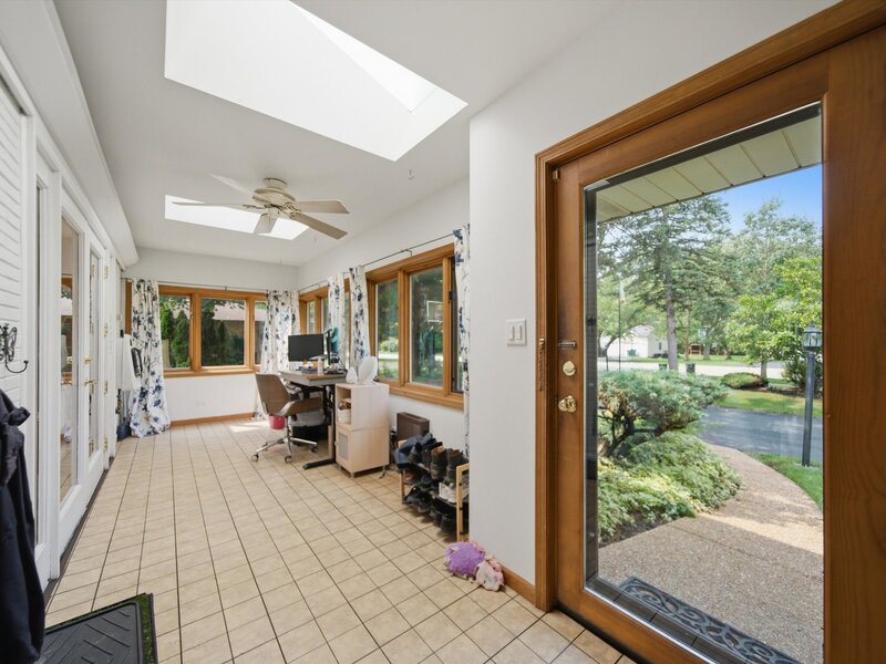 567 Happ Road Northfield IL 60093