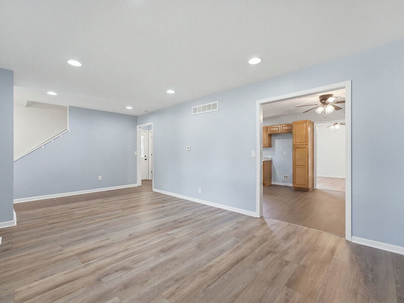 1903 Kings Drive Bettendorf IA 52722