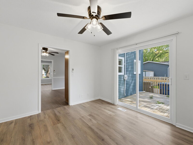 1903 Kings Drive Bettendorf IA 52722