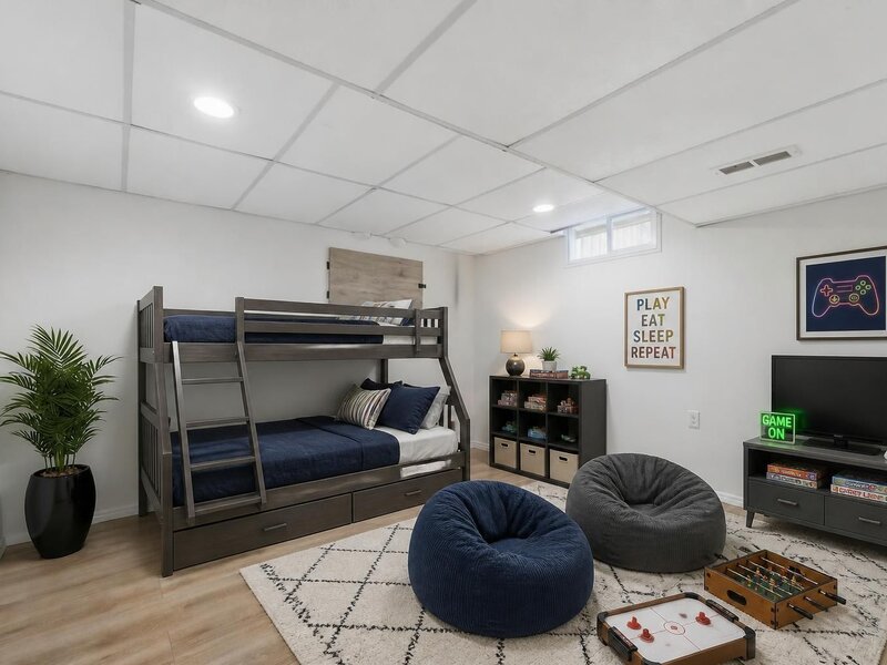 1903 Kings Drive Bettendorf IA 52722