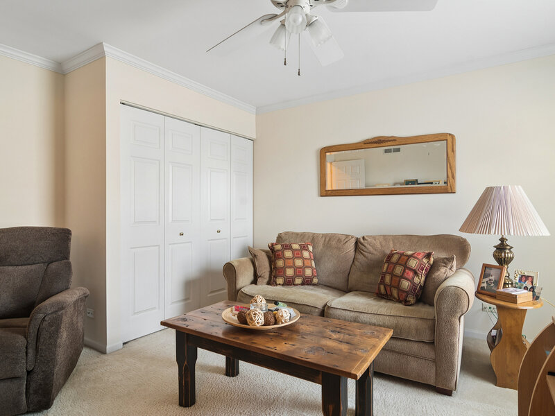 2362 Nantucket Lane Elgin IL 60123