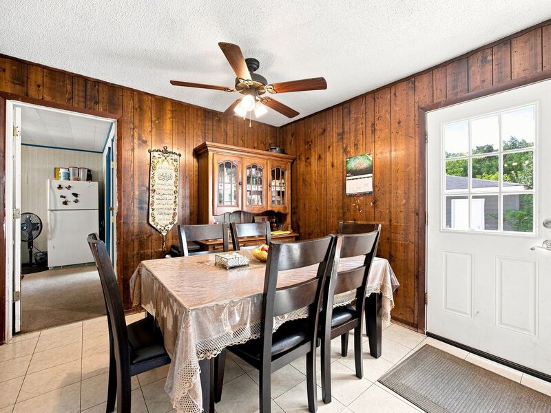 1725 Evergreen Avenue Hanover Park IL 60133