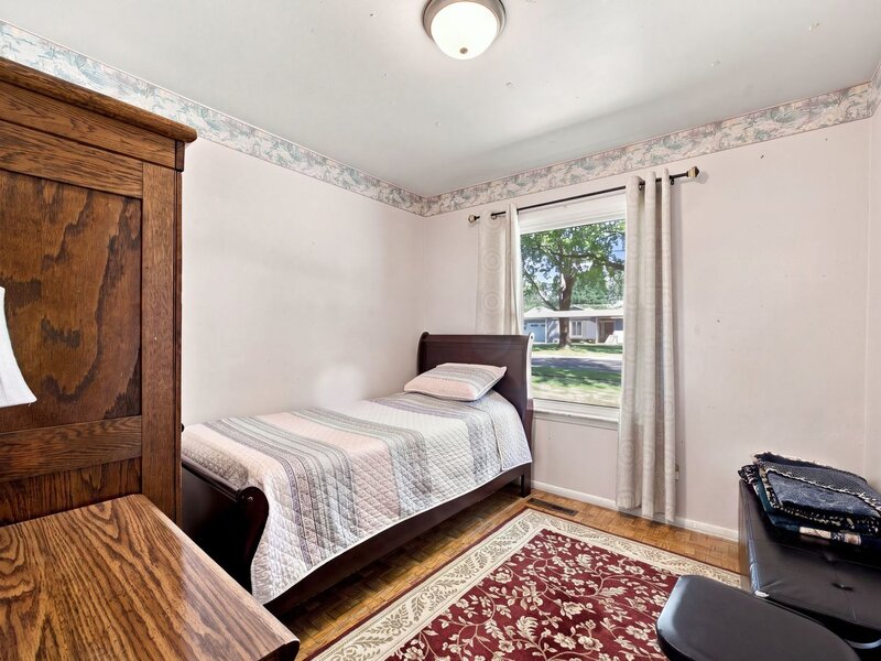1725 Evergreen Avenue Hanover Park IL 60133