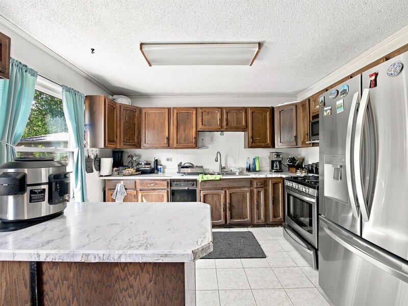 1725 Evergreen Avenue Hanover Park IL 60133