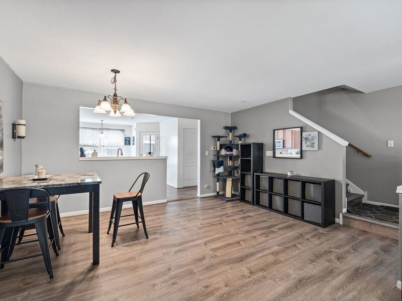 991 Reserve Drive Elgin IL 60124