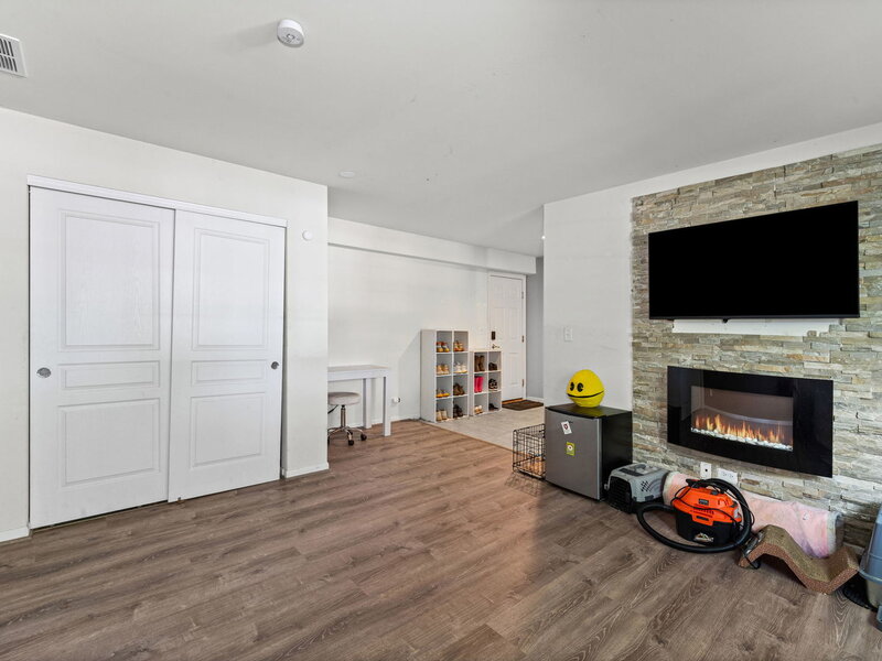 991 Reserve Drive Elgin IL 60124