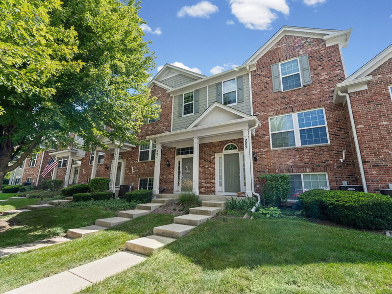 991 Reserve Drive Elgin IL 60124