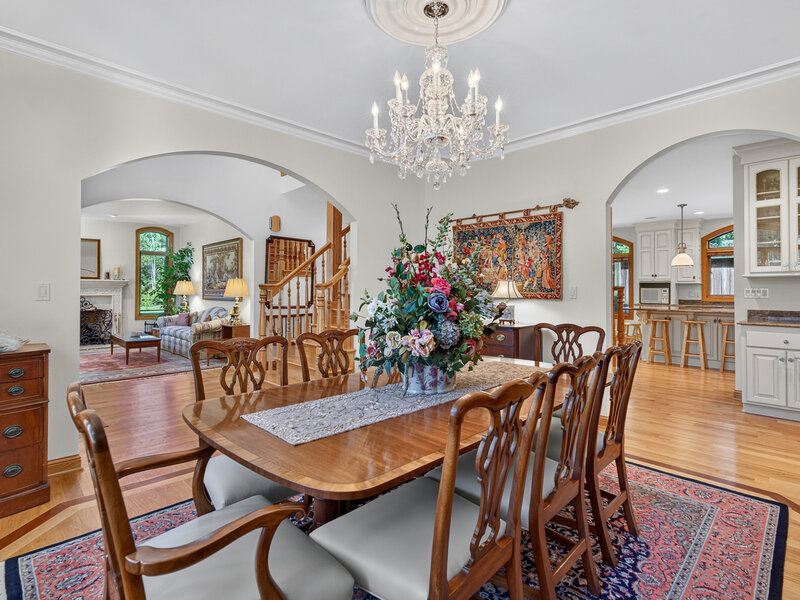 524 E Washington Avenue Lake Bluff IL 60044