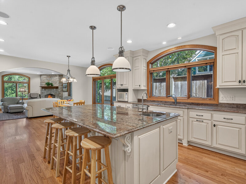524 E Washington Avenue Lake Bluff IL 60044
