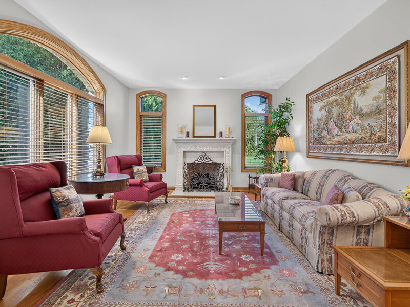 524 E Washington Avenue Lake Bluff IL 60044