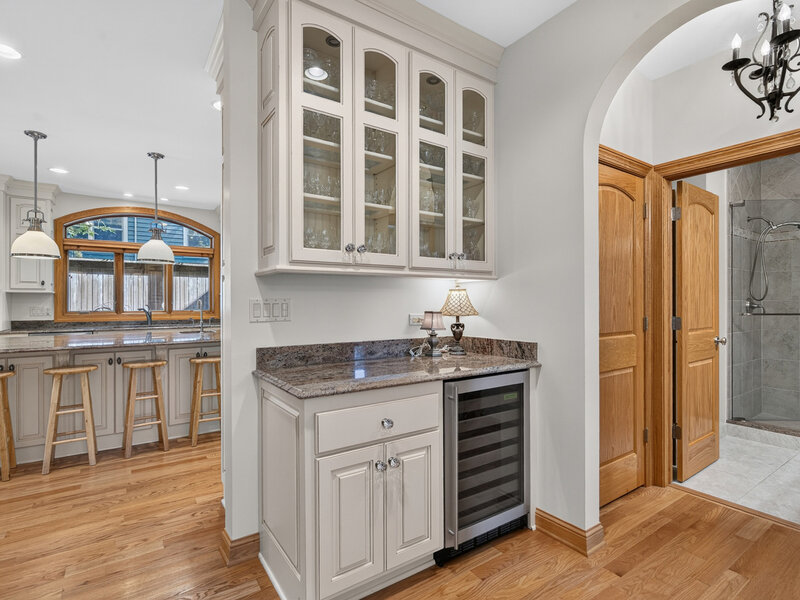 524 E Washington Avenue Lake Bluff IL 60044