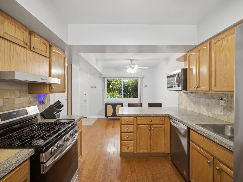 411 Hickory Drive Wheeling IL 60090