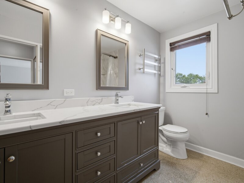 411 Hickory Drive Wheeling IL 60090