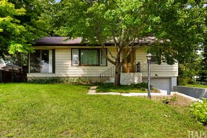 Photo of 1012 Elder Avenue Mchenry IL 60051