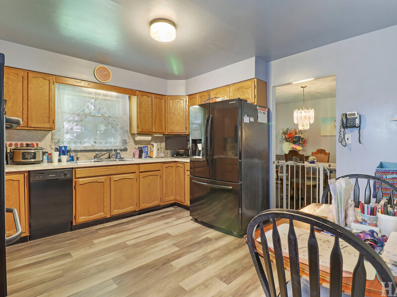 1012 Elder Avenue Mchenry IL 60051